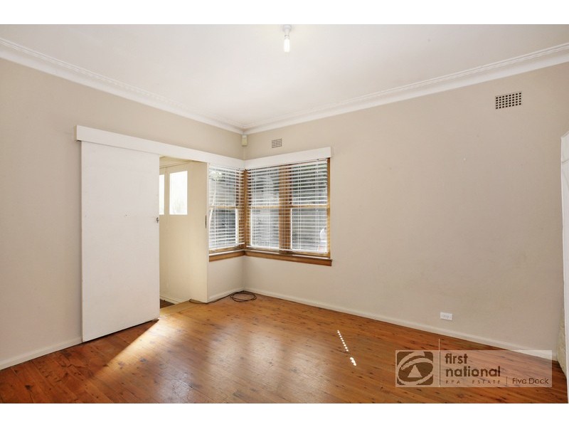 33-35 Burns Crescent, Chiswick NSW 2046