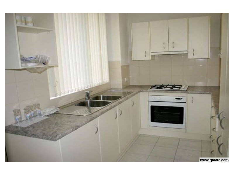 9/3A Bortfield Drv, Chiswick NSW 2046