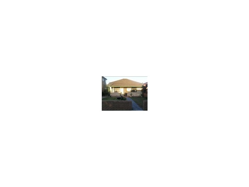 8 Bayview Rd, Canada Bay NSW 2046