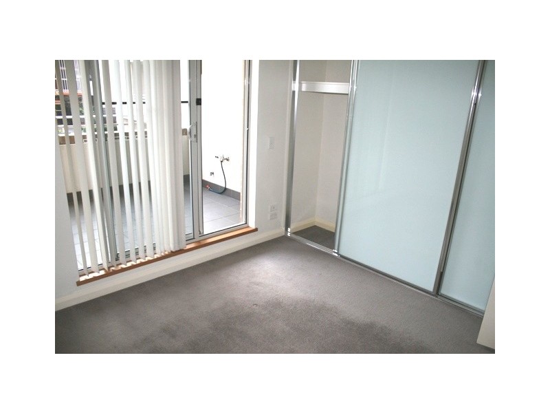 448/2 The Crescent, Wentworth Point NSW 2127