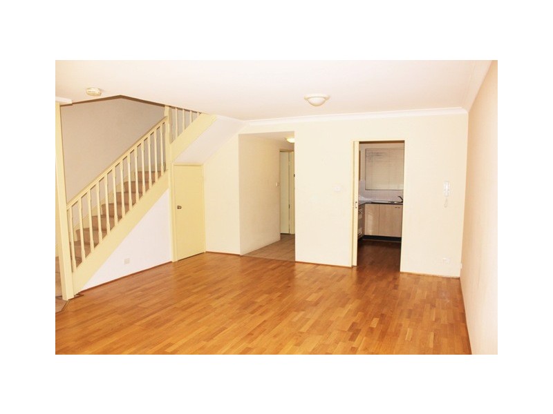 4/1a HENLEY  MARINE DRIVE, Five Dock NSW 2046