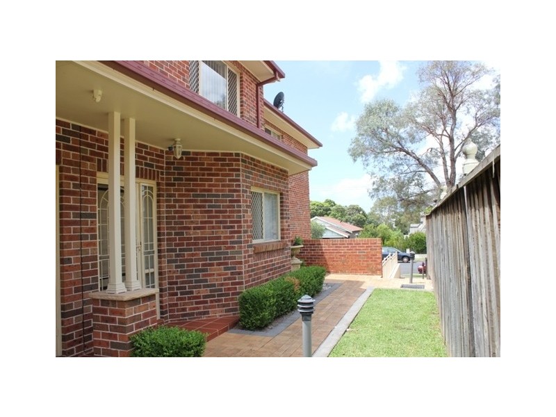 2/41 Regatta Road, Canada Bay NSW 2046