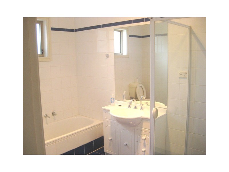 9A Fairview Avenue, Roselands NSW 2196