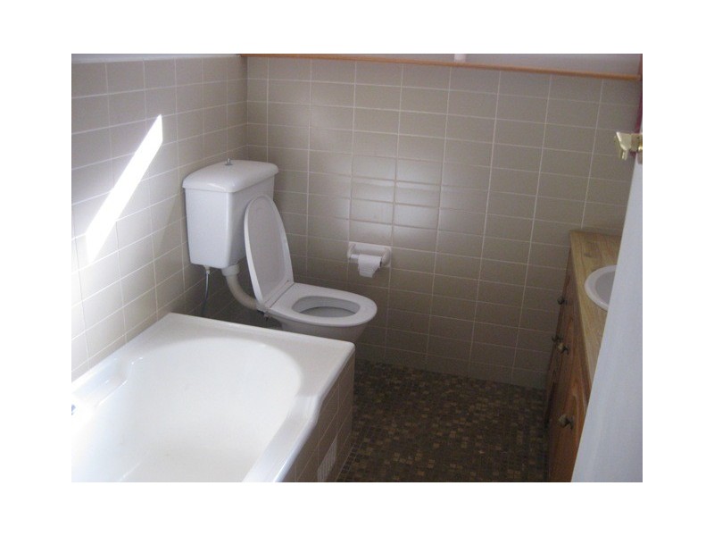 Peakhurst Heights NSW 2210