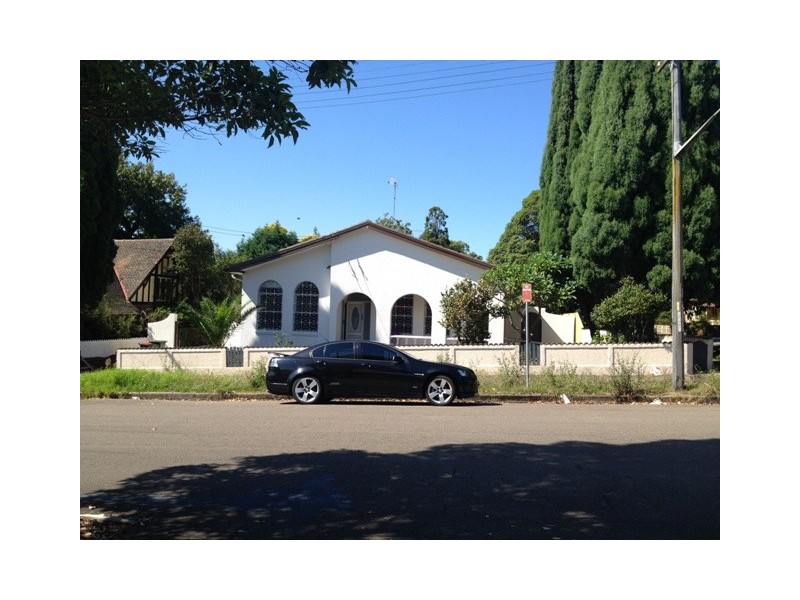 1 Gilles Avenue, Haberfield NSW 2045