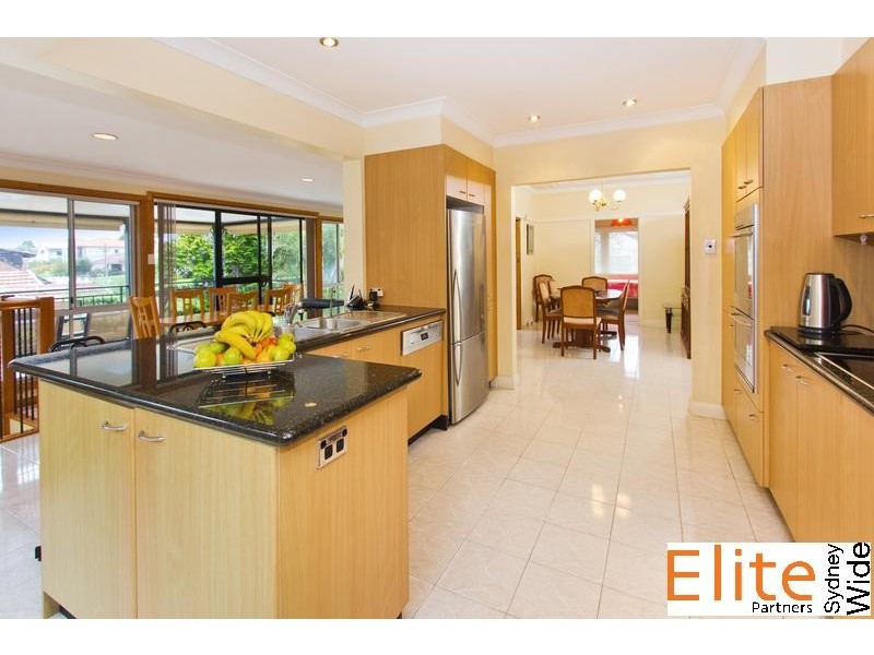 33 JANET STREET, Russell Lea NSW 2046