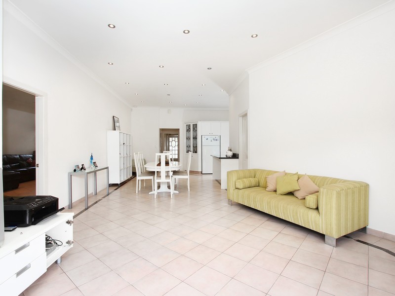 75 Dobroyd Parade, Haberfield NSW 2045