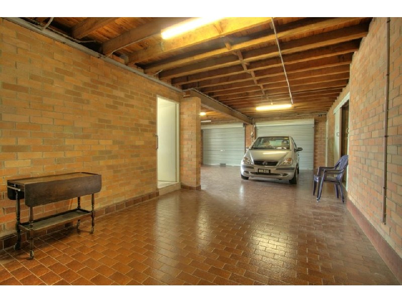 27 Dorking  Road, Cabarita NSW 2137