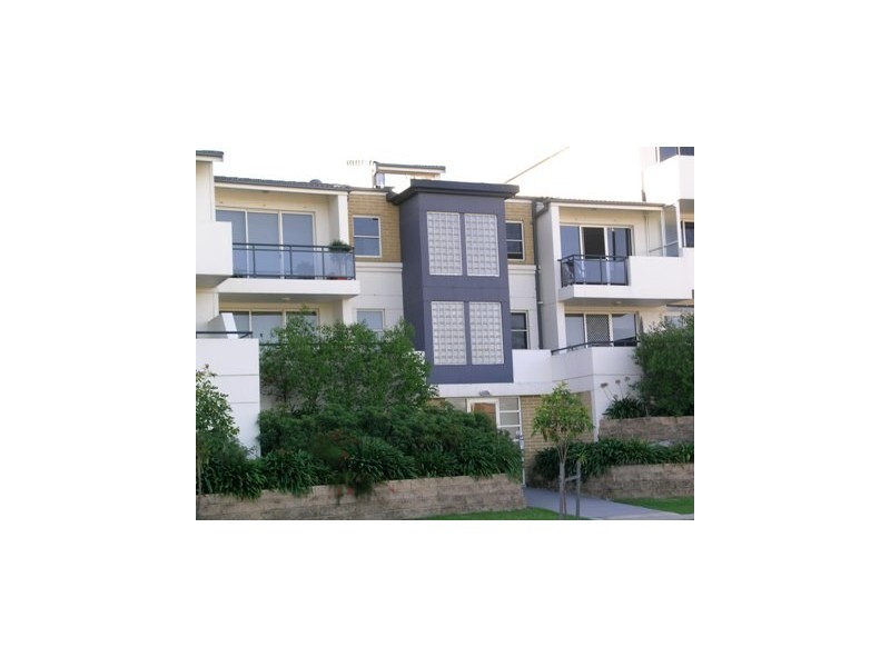 1/10 Shore Road, Chiswick NSW 2046