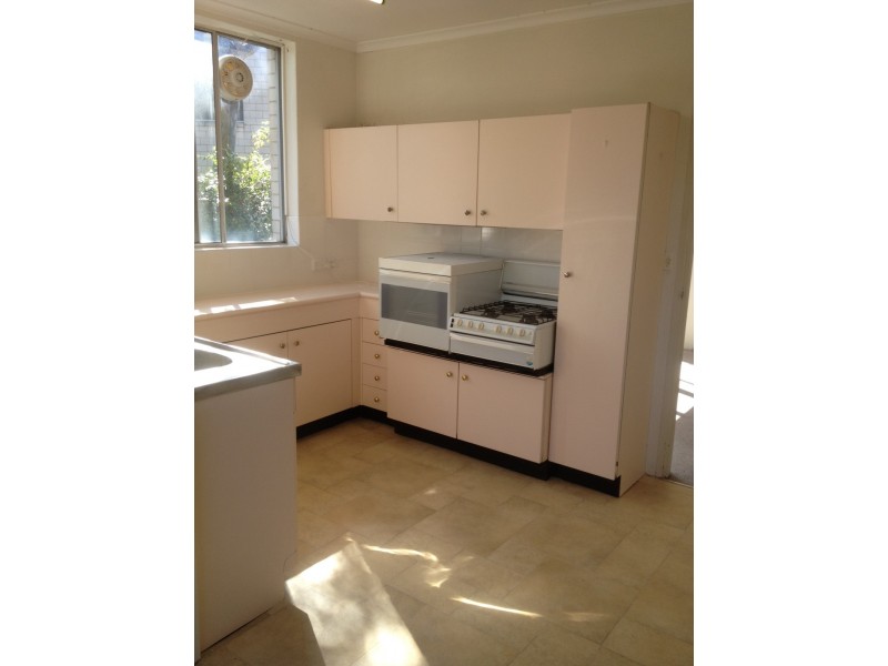 15/12 Bortfield, Chiswick NSW 2046