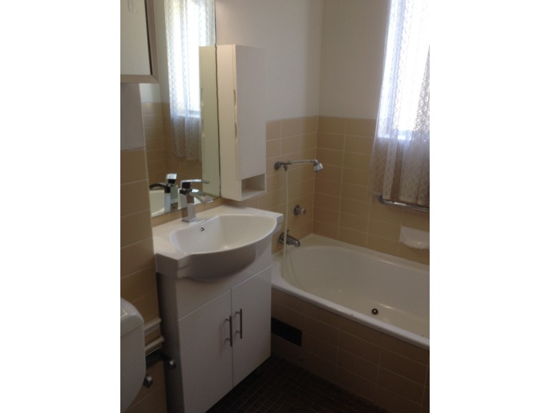 15/12 Bortfield, Chiswick NSW 2046