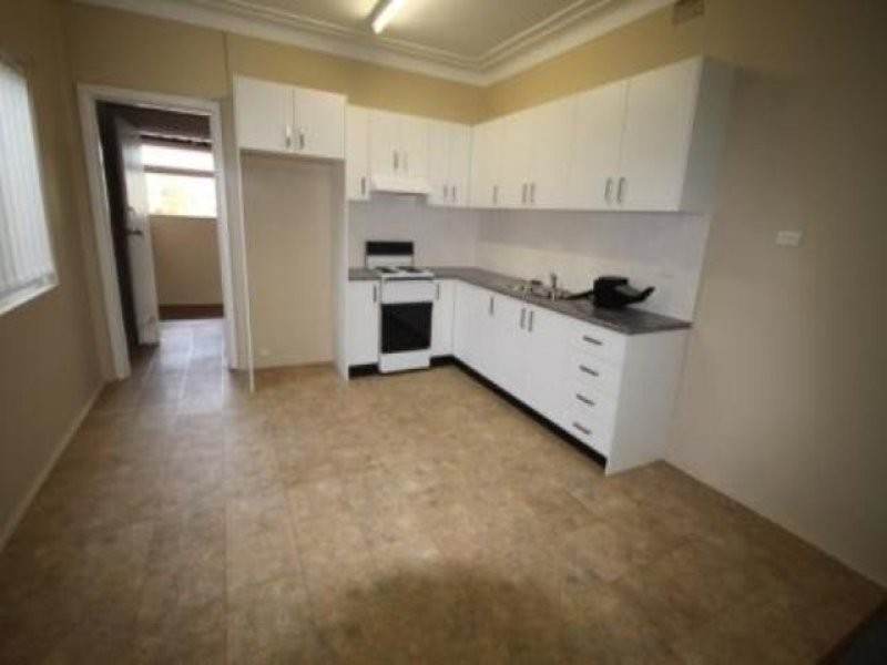 1/256 The Boulevard, Punchbowl NSW 2196