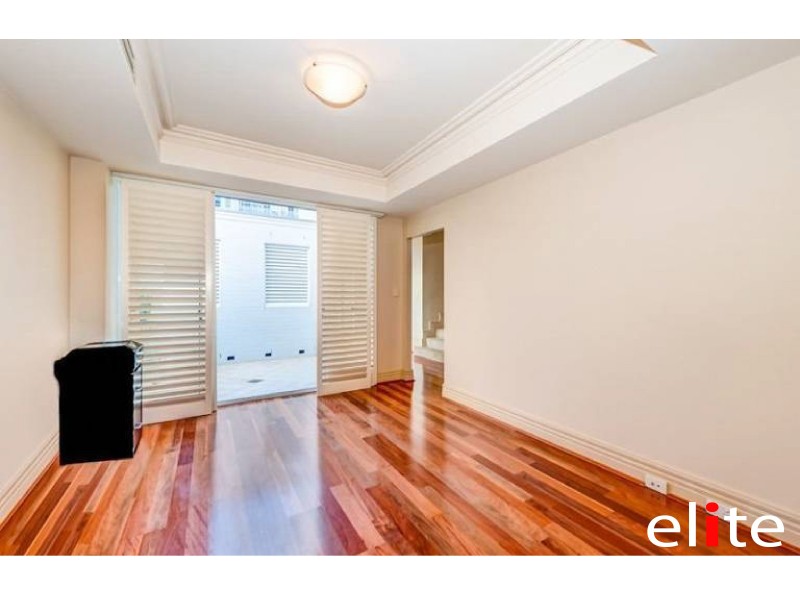 17 JACARANDA AVENUE, Cabarita NSW 2137