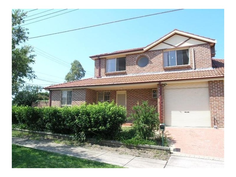 1A Hewitt Street, Greenacre NSW 2190