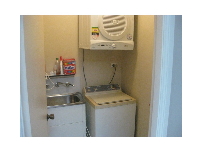 2/182 Tower Street, Panania NSW 2213