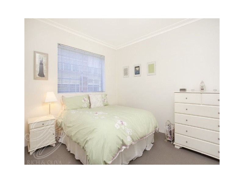 10/13 QUEENSBOROUGH ROAD, Croydon Park NSW 2133