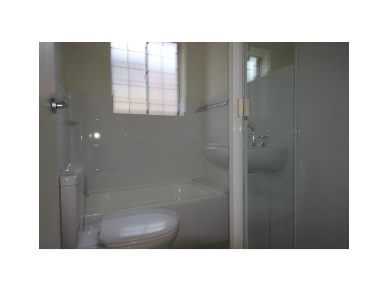 10/13 QUEENSBOROUGH ROAD, Croydon Park NSW 2133