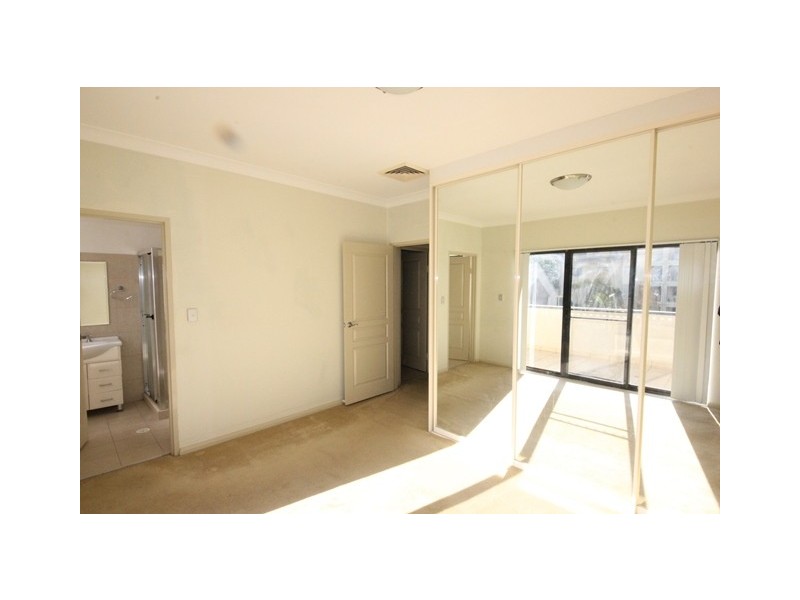 2/104 William Street, Five Dock NSW 2046