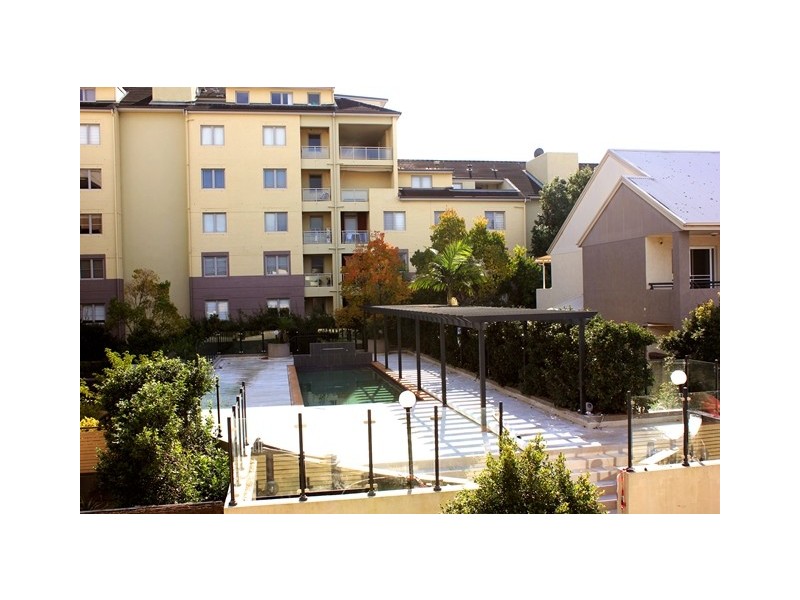 2/104 William Street, Five Dock NSW 2046