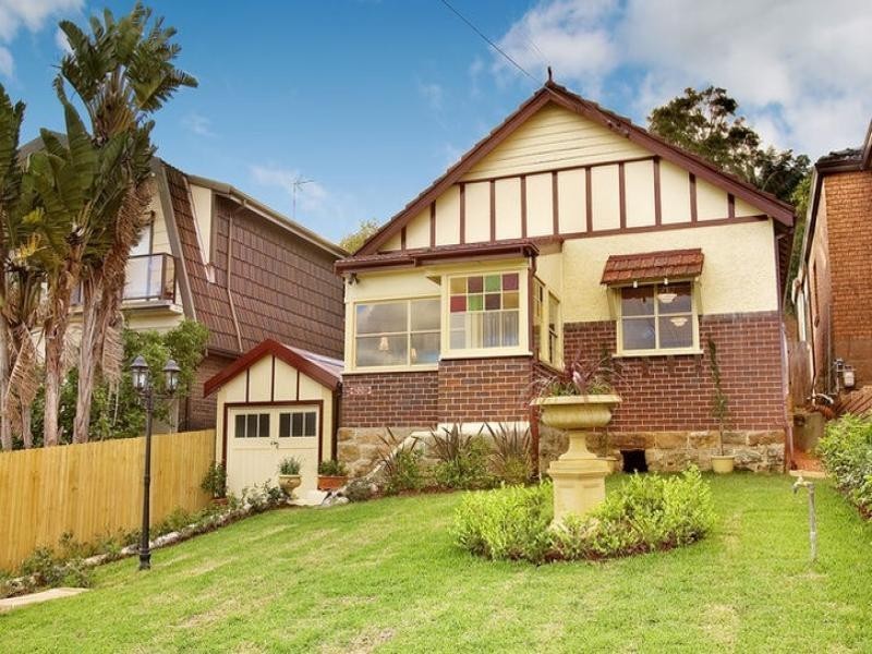 69  THORNLEY STREET , Marrickville NSW 2204