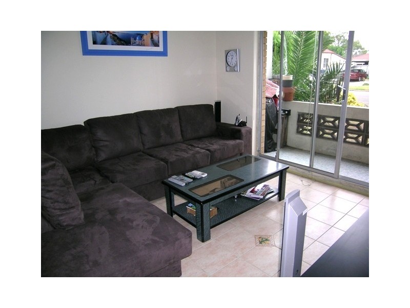 1/69 First Ave, Campsie NSW 2194