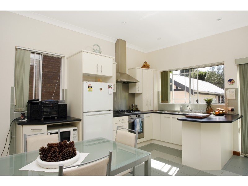 1 heath st, Rodd Point NSW 2046