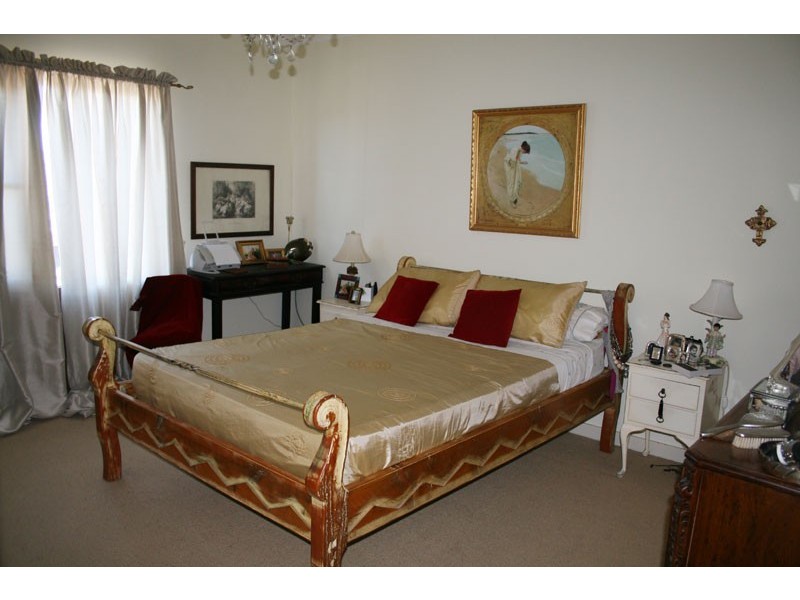 16 Lea Ave, Russell Lea NSW 2046
