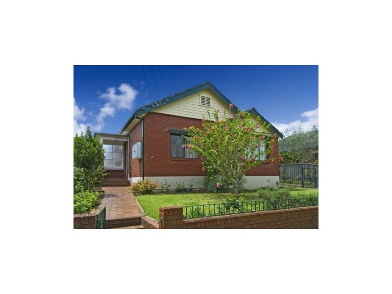 27 Hammond Street, Croydon NSW 2132