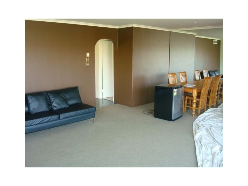 4 New Maclean Street, Edgecliff NSW 2027