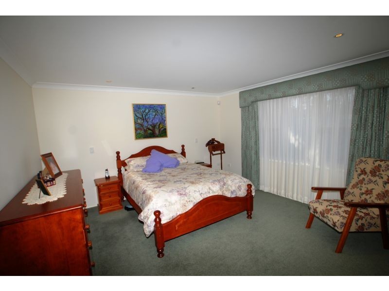 Tuggerawong NSW 2259