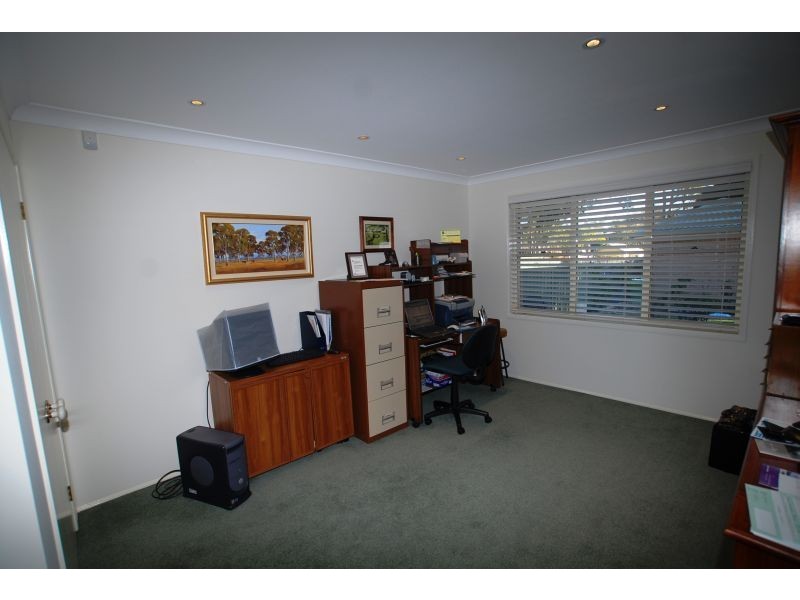Tuggerawong NSW 2259