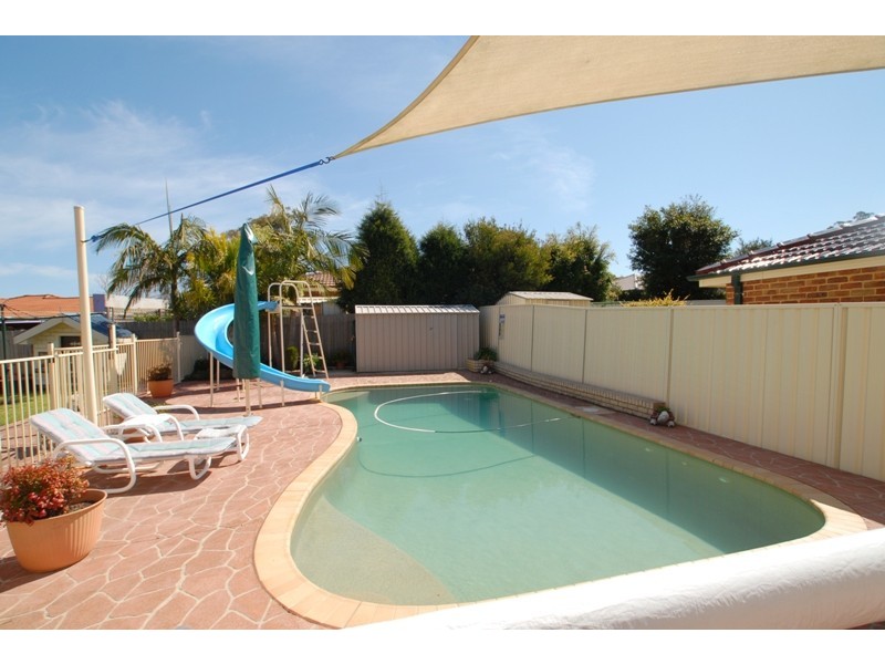 Kanwal NSW 2259