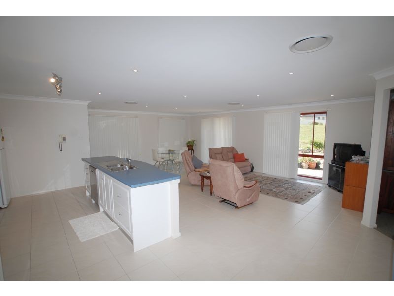 Woongarrah NSW 2259