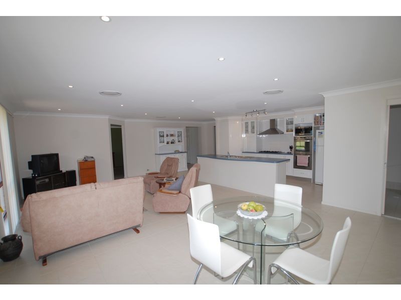 Woongarrah NSW 2259