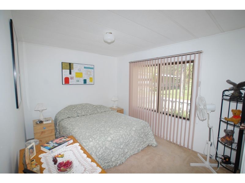 Canton Beach NSW 2263