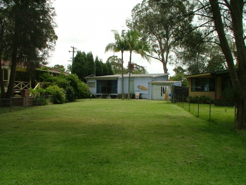 70 LIAMENA AVENUE, San Remo NSW 2262