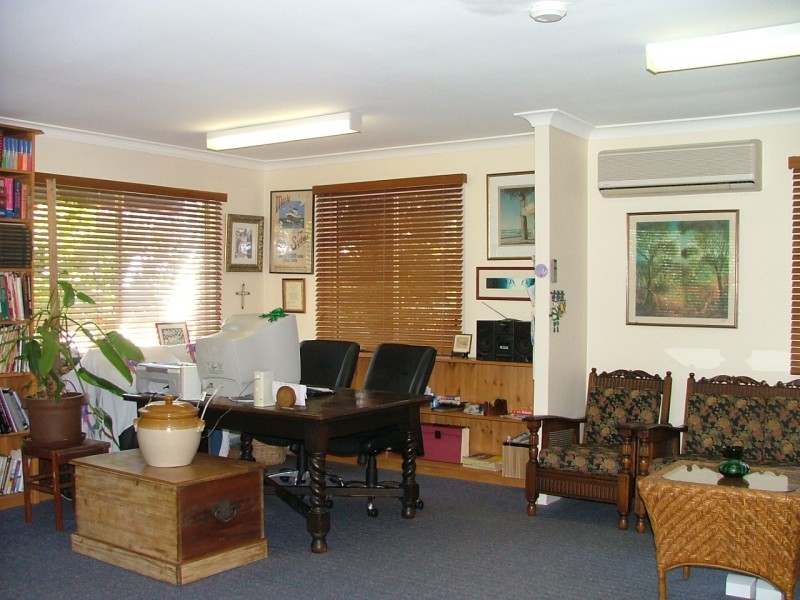 Tuggerawong NSW 2259