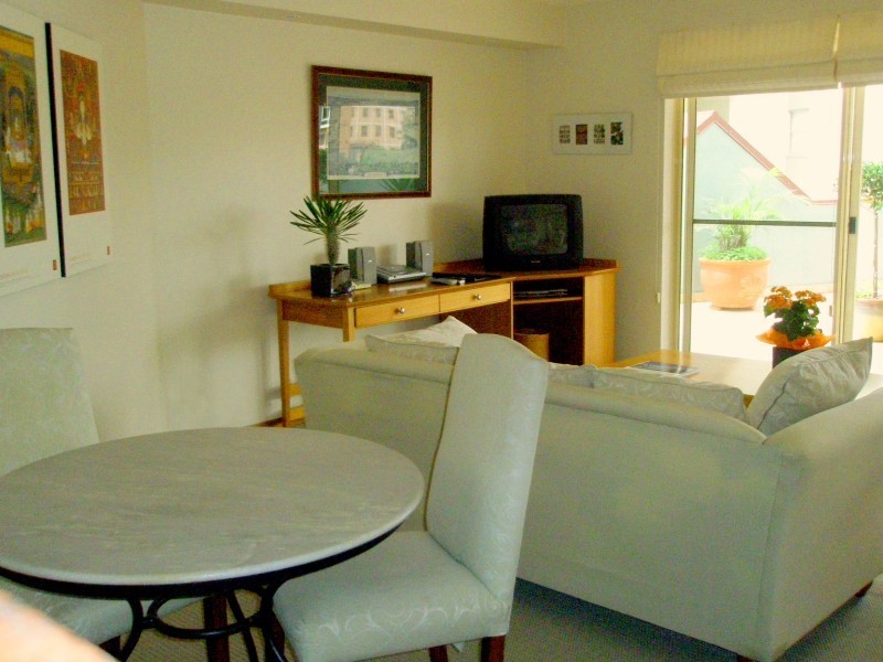 83 Leichhardt Street, Spring Hill QLD 4000