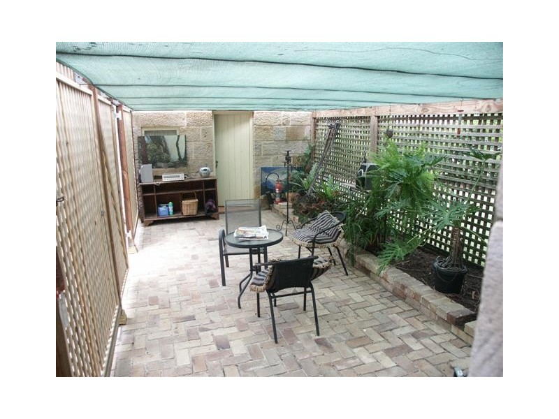 112 Green Pde, Valley Heights NSW 2777