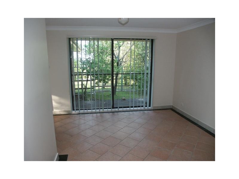 89 Railway Pde, Woodford NSW 2778