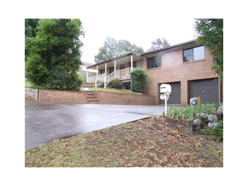 18 Endeavour Drive, Winmalee NSW 2777