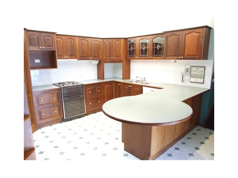 18 Endeavour Drive, Winmalee NSW 2777