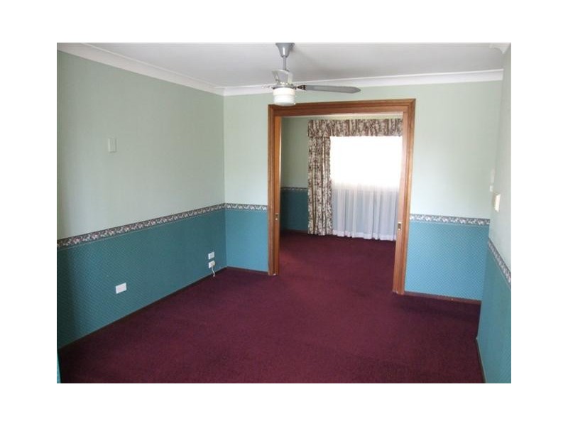 18 Endeavour Drive, Winmalee NSW 2777