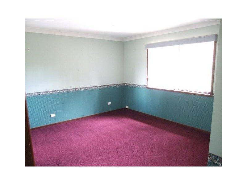 18 Endeavour Drive, Winmalee NSW 2777