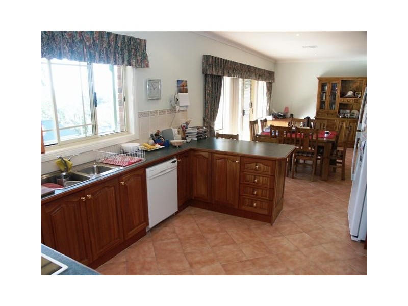 6 Cassam Place, Valley Heights NSW 2777