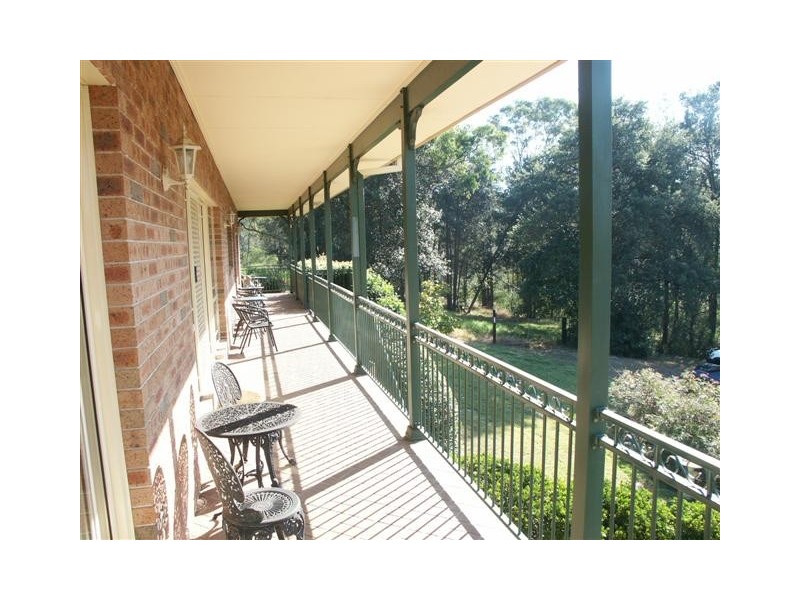 6 Cassam Place, Valley Heights NSW 2777