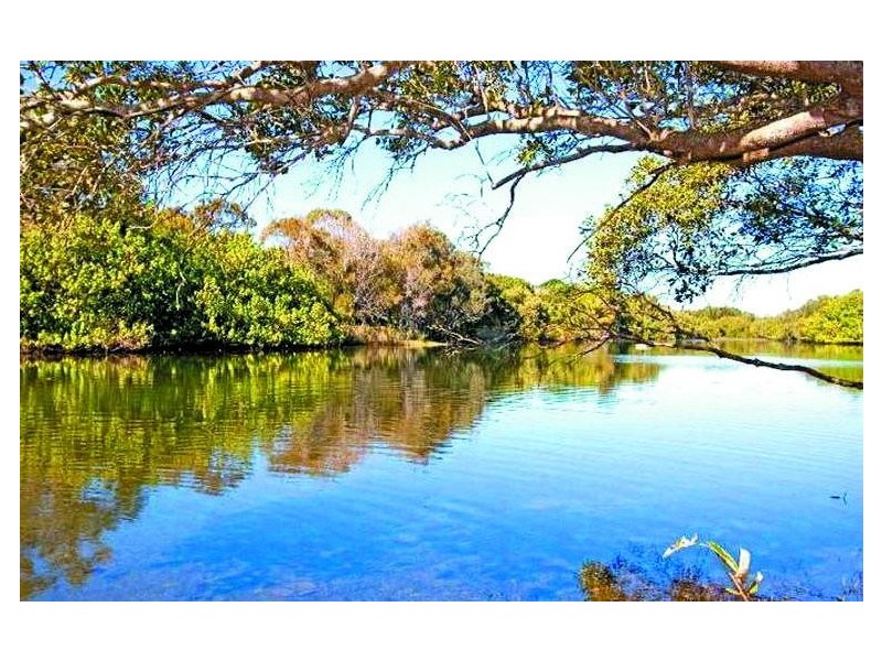 28 Fingal Road, Fingal Head NSW 2487