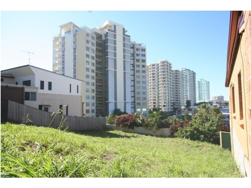 8 Garrick Street, Coolangatta QLD 4225