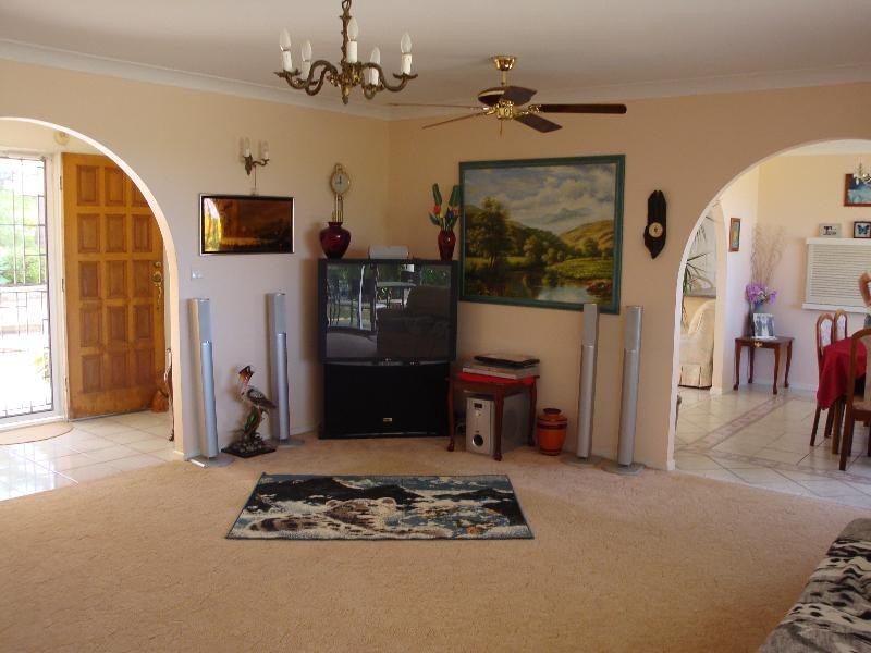 50 Oyster Point Road, Banora Point NSW 2486