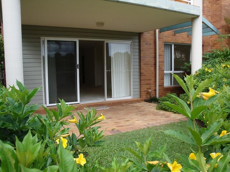 2/167 Mariners Drive West, Tweed Heads NSW 2485